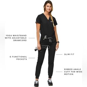 Figs The Set Black Jogger Scrub Set Small